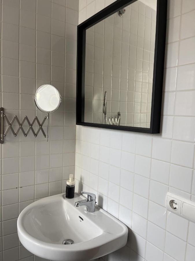 Stelarium-Suite Con Bano Privado En Casa Compartida-Uebica2 Майрена-дель-Альхарафе Экстерьер фото