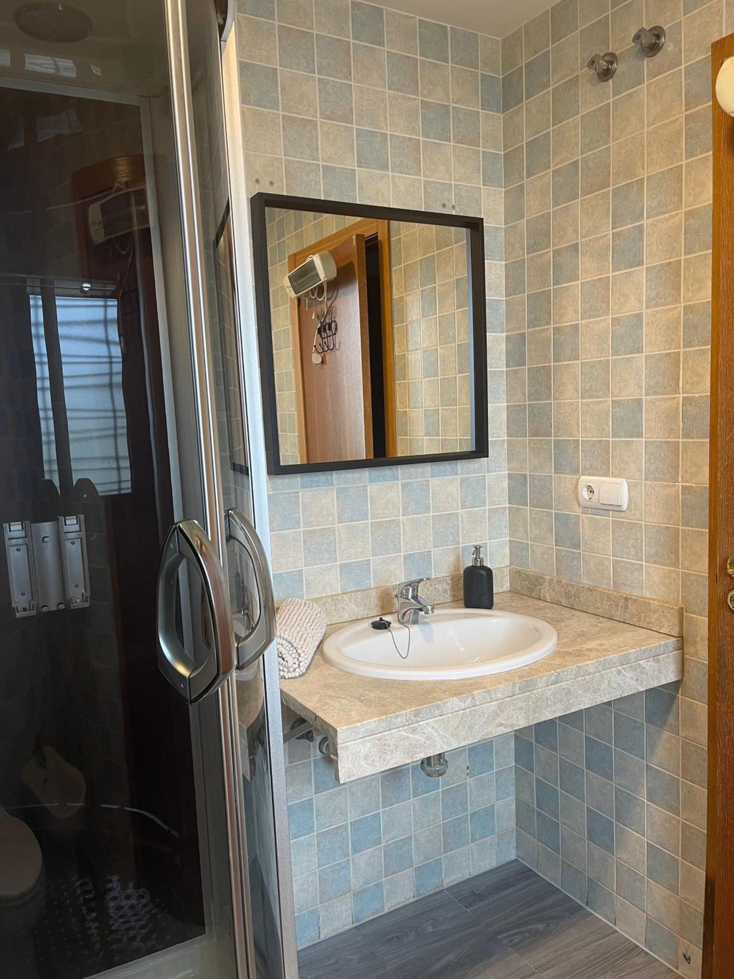 Stelarium-Suite Con Bano Privado En Casa Compartida-Uebica2 Майрена-дель-Альхарафе Экстерьер фото